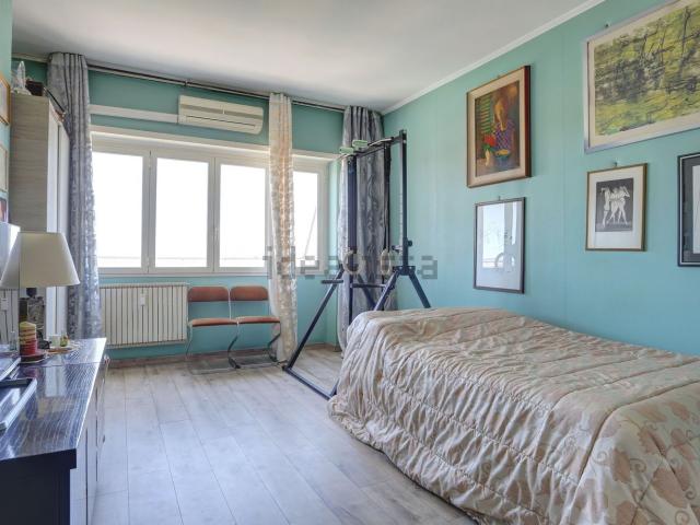 Appartamento in vendita di 102 m² in Via Vestricio Spurinna, 105