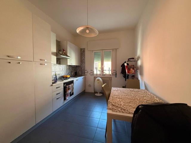 Appartamento in vendita di 102 m² in Via Vittorio Alfieri, 10
