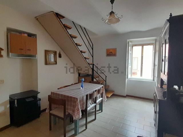 Appartamento in vendita di 102 m² in Via Vittorio Emanuele III, 6