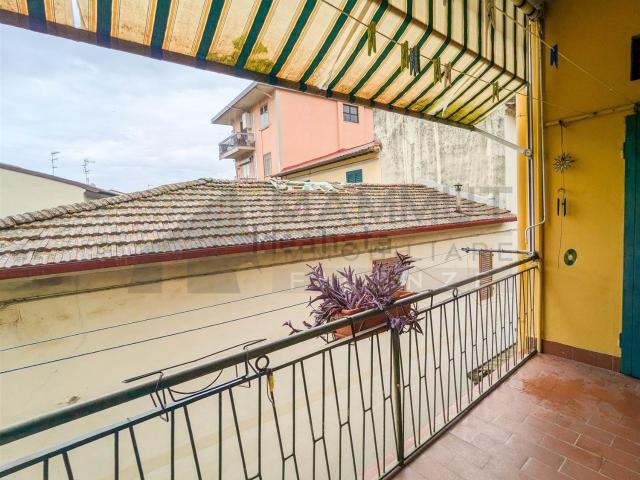 Appartamento in vendita di 102 m² in Via Virgilio Rovai