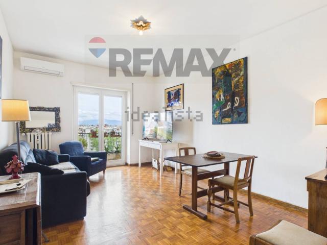 Appartamento in vendita di 102 m² in Via Zanzur, 8