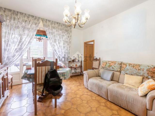 Appartamento in vendita di 102 m² in Viale Verona, 71