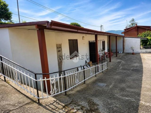 Appartamento in vendita di 102 m² in Viale Luigi Einaudi, 1