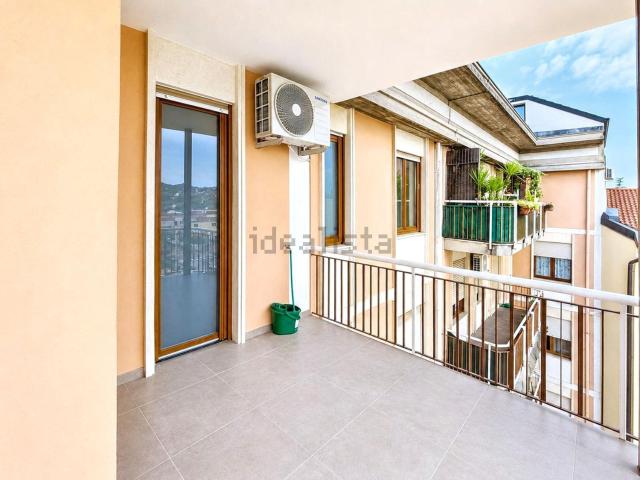 Appartamento in vendita di 102 m² in Viale San Lazzaro, 189