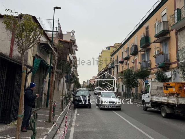 Appartamento in vendita di 102 m² in Corso Nicolangelo Protopisani, 67
