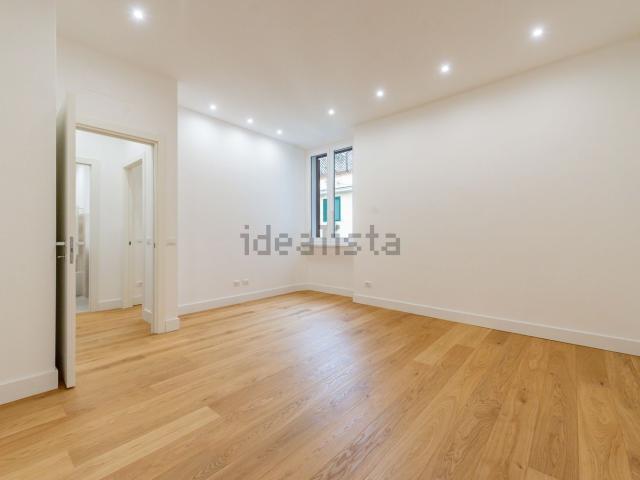 Appartamento in vendita di 102 m² in Piazza Buenos Aires, 20