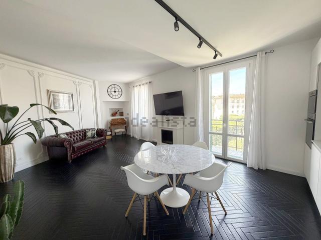 Appartamento in vendita di 102 m² in Piazza Guido Monaco