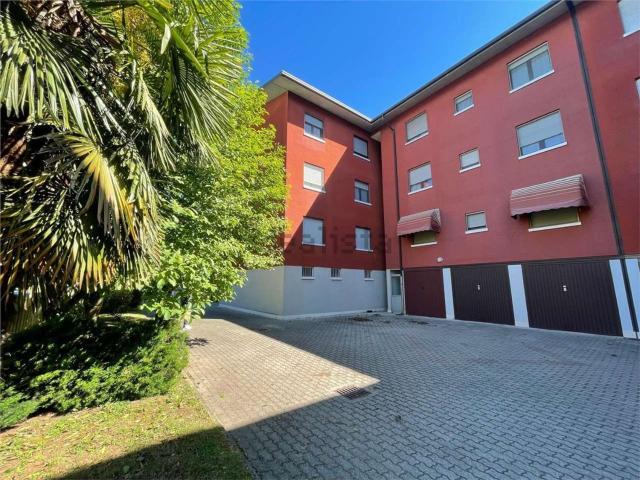 Appartamento in vendita di 1038 m² in Via Padre Massimiliano Kolbe