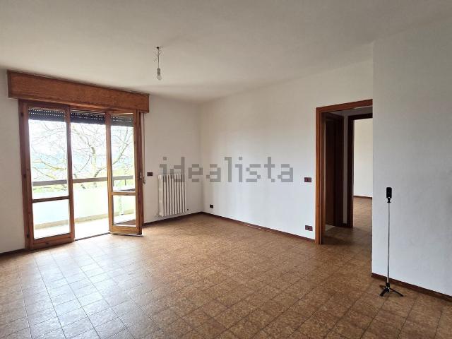 Appartamento in vendita di 103 m² in Via Collina