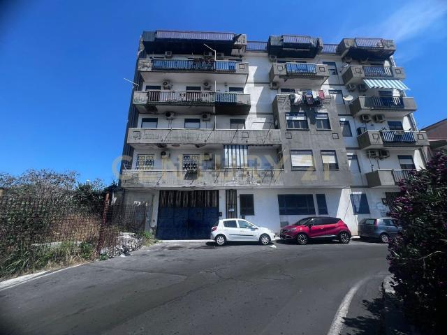Appartamento in vendita di 103 m² in Via Cefalù, 18