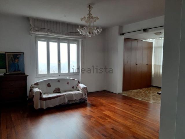 Appartamento in vendita di 103 m² in Via Crosio