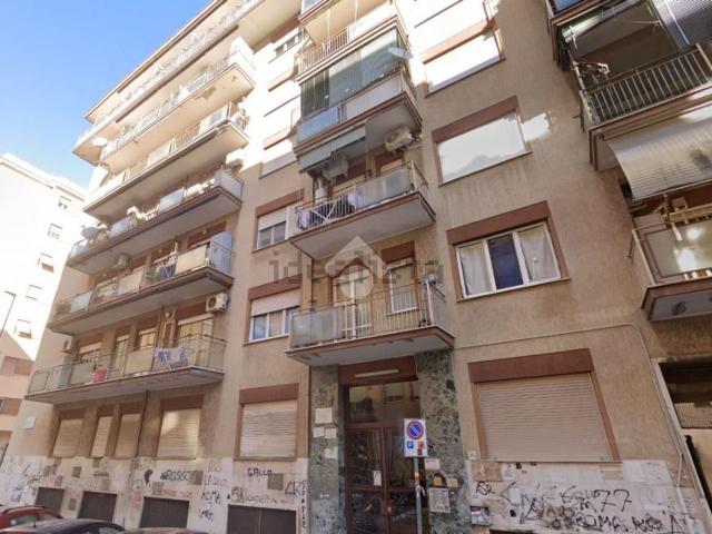 Appartamento in vendita di 103 m² in Via Asinari di San Marzano, 28