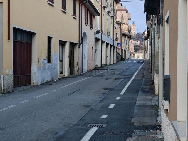 Appartamento in vendita di 103 m² in Via G. Cesare Abba, 92