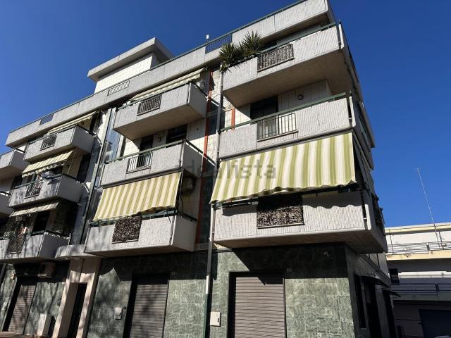 Appartamento in vendita di 103 m² in Via Giuseppe Garibaldi, 12