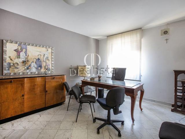Appartamento in vendita di 103 m² in Via Giuseppe Mazzini, 111
