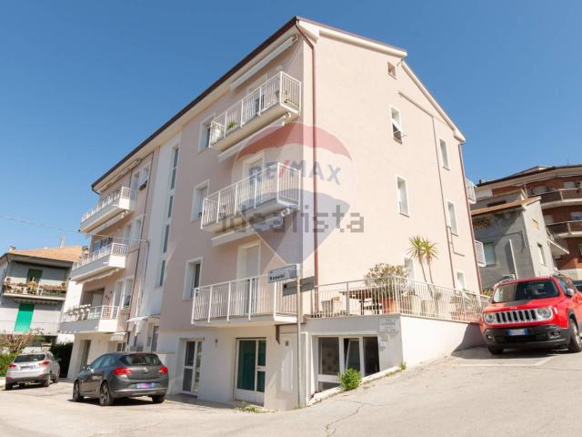 Appartamento in vendita di 103 m² in Via Gioacchino Rossini, 8