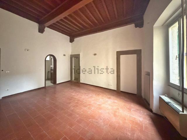 Appartamento in vendita di 103 m² in Via Giovanni Da Verrazzano