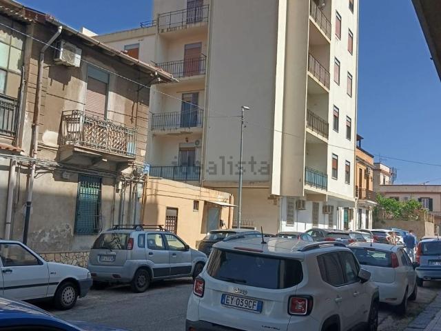 Appartamento in vendita di 103 m² in Via Dodici Apostoli