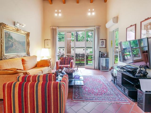 Appartamento in vendita di 103 m² in Via dei Canzi, 30