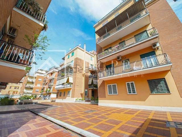 Appartamento in vendita di 103 m² in Via dei Carraresi, 2