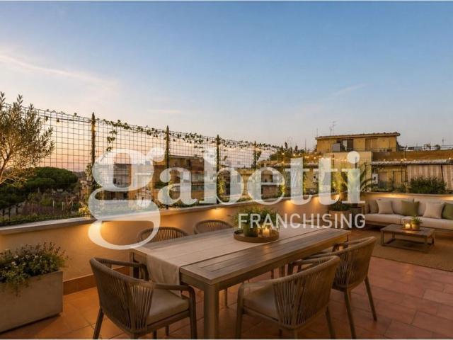 Appartamento in vendita di 103 m² in Via dei Colombi