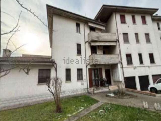 Appartamento in vendita di 103 m² in Via dei Tigli, 13