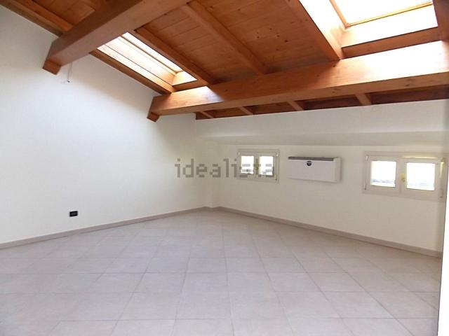 Appartamento in vendita di 103 m² in Via Emilia, 379