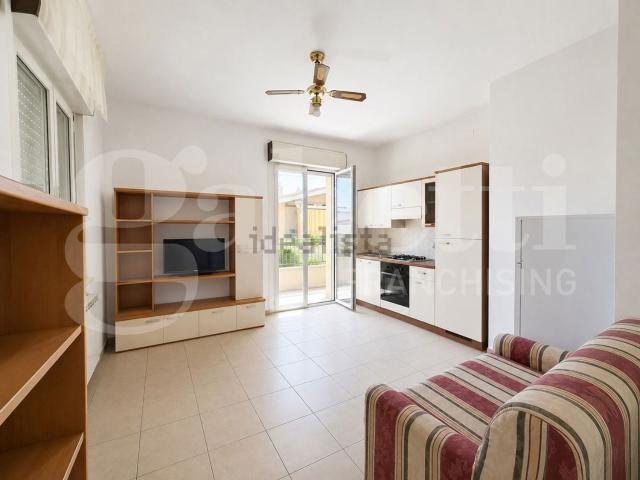 Appartamento in vendita di 103 m² in Via Edmondo de Amicis, 14