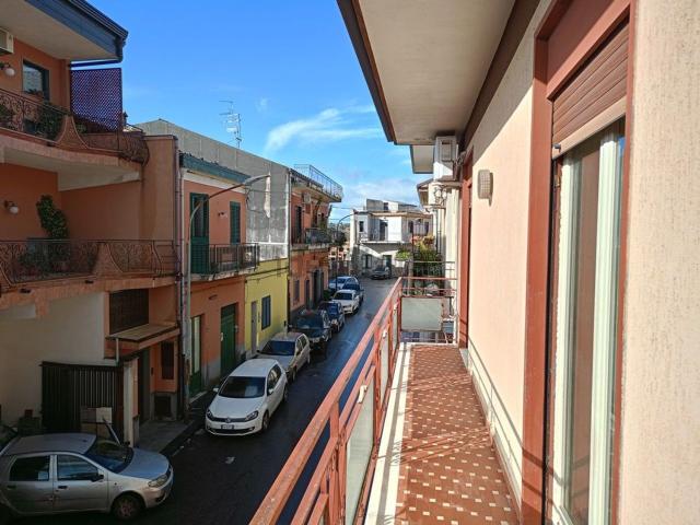 Appartamento in vendita di 103 m² in Via F. Crispi, 194