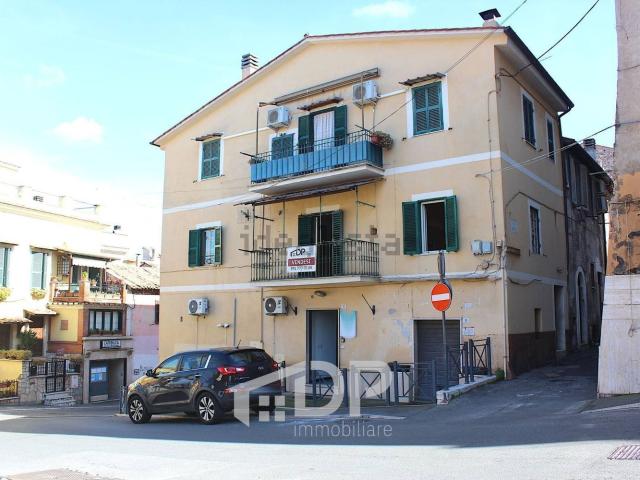 Appartamento in vendita di 103 m² in Via Isonzo, 1