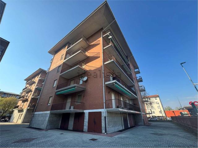 Appartamento in vendita di 103 m² in Via Leonardo Gerla, 8