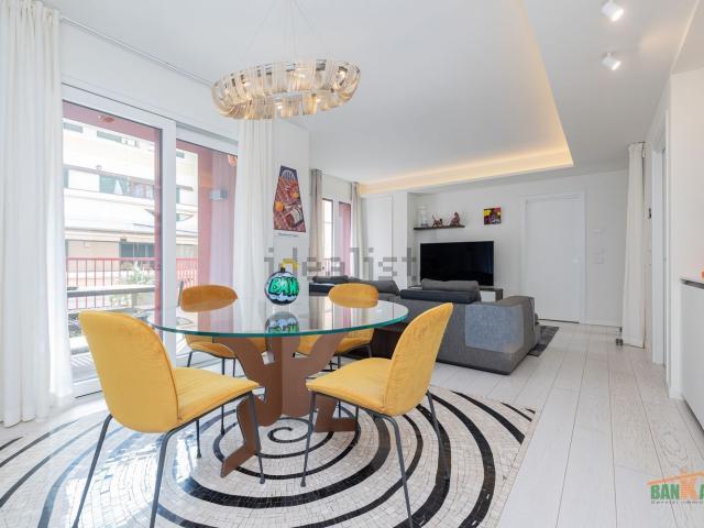 Appartamento in vendita di 103 m² in Via Luigi Federico Menabrea, 7