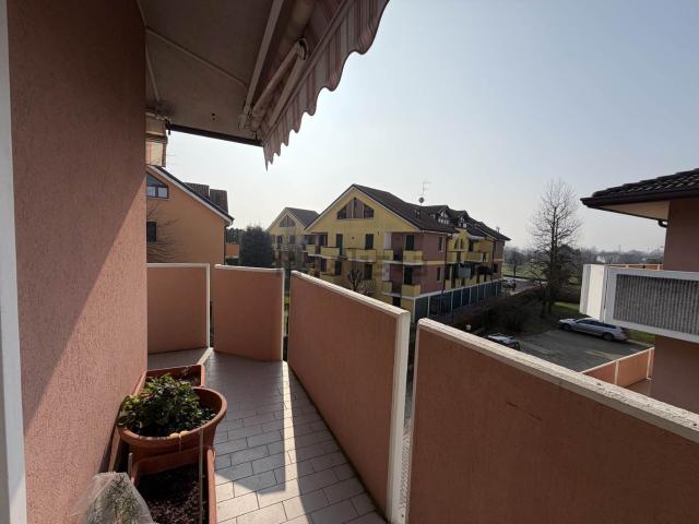 Appartamento in vendita di 103 m² in Via Montà