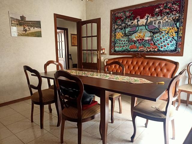 Appartamento in vendita di 103 m² in Via Montanara, 44