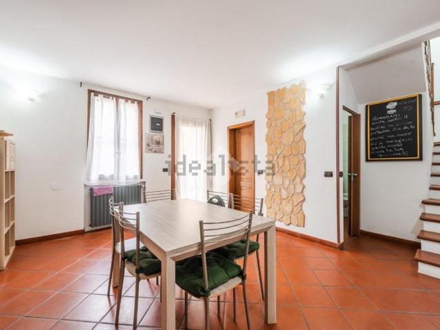 Appartamento in vendita di 103 m² in Via Marco Emilio Lepido, 295
