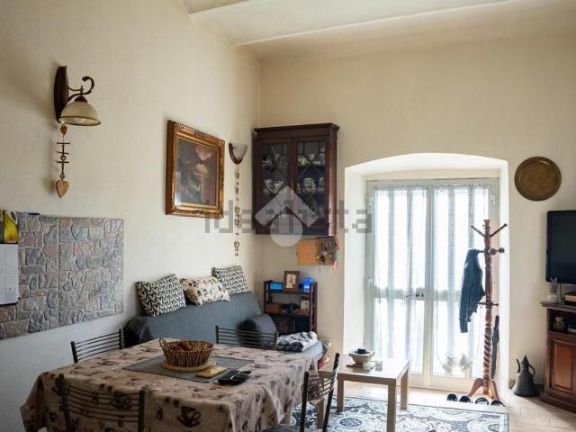 Appartamento in vendita di 103 m² in Via Nicola Sturla, 19