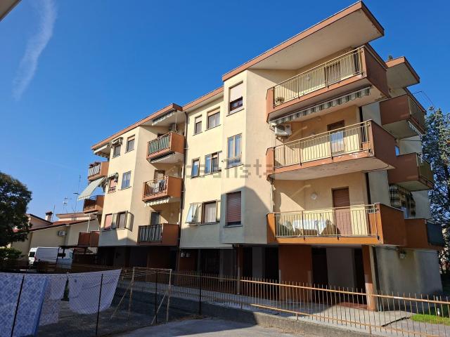 Appartamento in vendita di 103 m² in Via Savoia