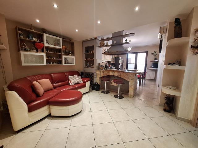 Appartamento in vendita di 103 m² in Via San Antonio, 91