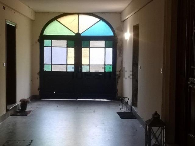 Appartamento in vendita di 103 m² in Via San Giovanni di Verdara, 30