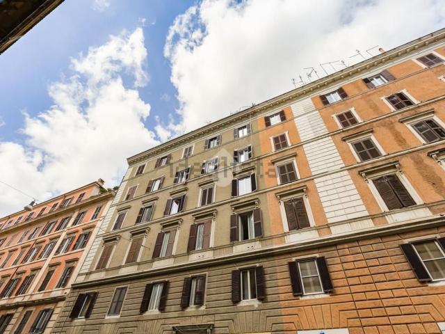 Appartamento in vendita di 103 m² in Via Principe Umberto