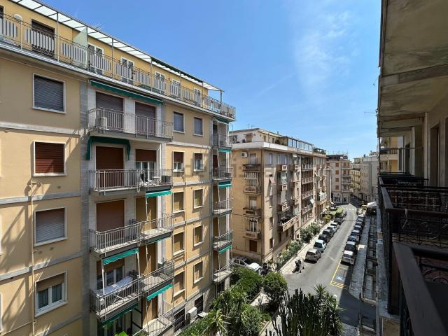 Appartamento in vendita di 103 m² in Via Privata Francesco Bogliolo, 17