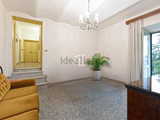 Appartamento in vendita di 103 m² in Via Roma