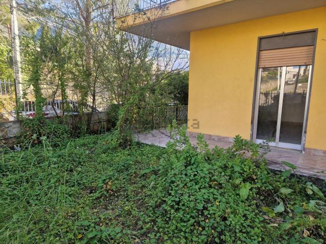 Appartamento in vendita di 103 m² in Via Ragusa, 27