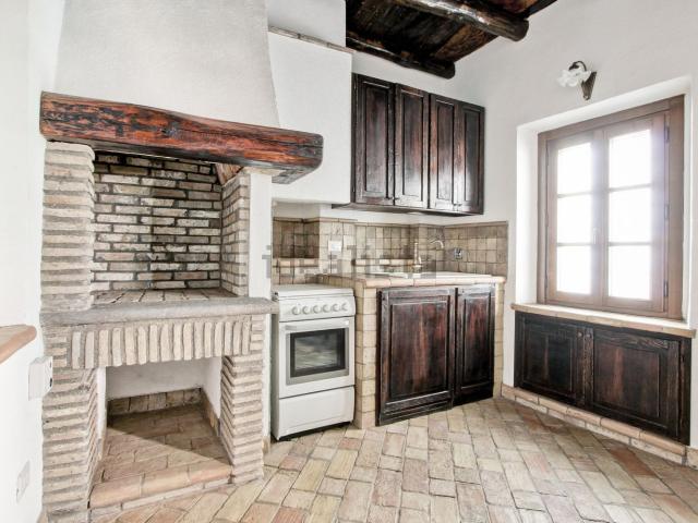 Appartamento in vendita di 103 m² in Via Umberto I