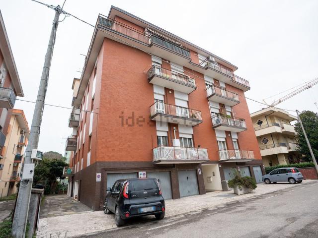 Appartamento in vendita di 103 m² in Via Vega, 51