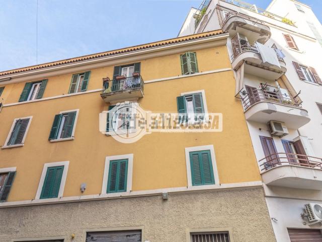 Appartamento in vendita di 103 m² in Via Vibo Valentia