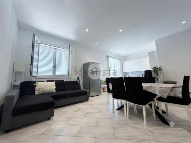 Appartamento in vendita di 103 m² in Viale Vittorio Alfieri