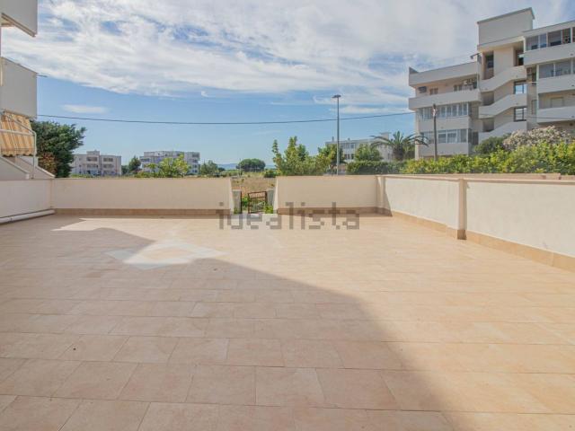Appartamento in vendita di 103 m² in Viale del Sole, 68
