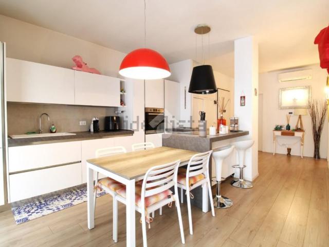 Appartamento in vendita di 103 m² in Viale Divisione Julia, 28