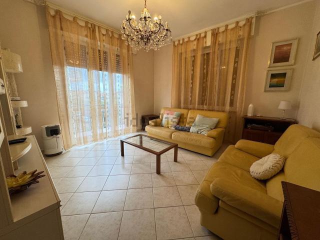 Appartamento in vendita di 103 m² in Viale Faraggiana